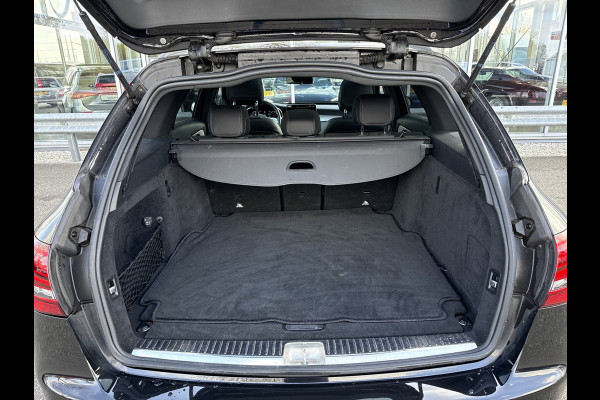 Mercedes-Benz C-Klasse Estate 180 Business Solution AMG | NL-auto | BTW | Pano | Leder | Trekhaak | Sfeerverlichting