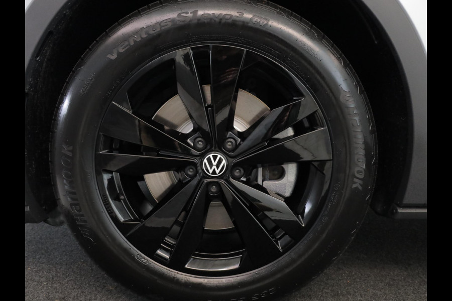Volkswagen ID.4 Pro Limited Edition 77 kWh accu 286 PK | 19" LM | Black Edition | Stoel & Stuurverwarming |