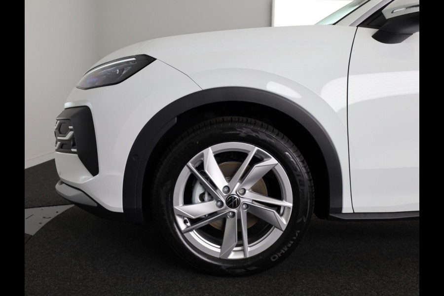 Volkswagen T-Roc Life First Edition 1.5 eTSI 116 PK DSG | 18" LM | Camera | Stoel & stuurverwarming |