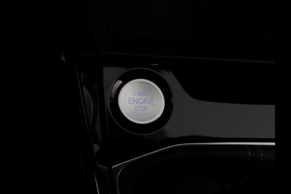 Volkswagen T-Cross R-Line Edition 1.0 TSI 116 PK DSG | 18" LM | Camera | Stoelverwarming | IQ.Light |