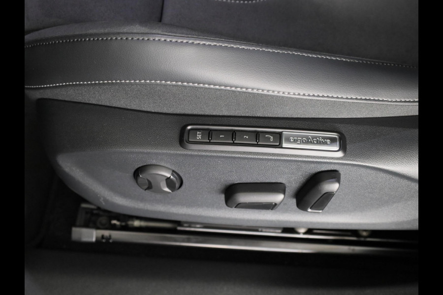 Volkswagen ID.7 Tourer Pro Limited Edition 77 kWh accu 286 PK | Velgen 19" | Trekhaak| Stoel & Stuurverwarming |