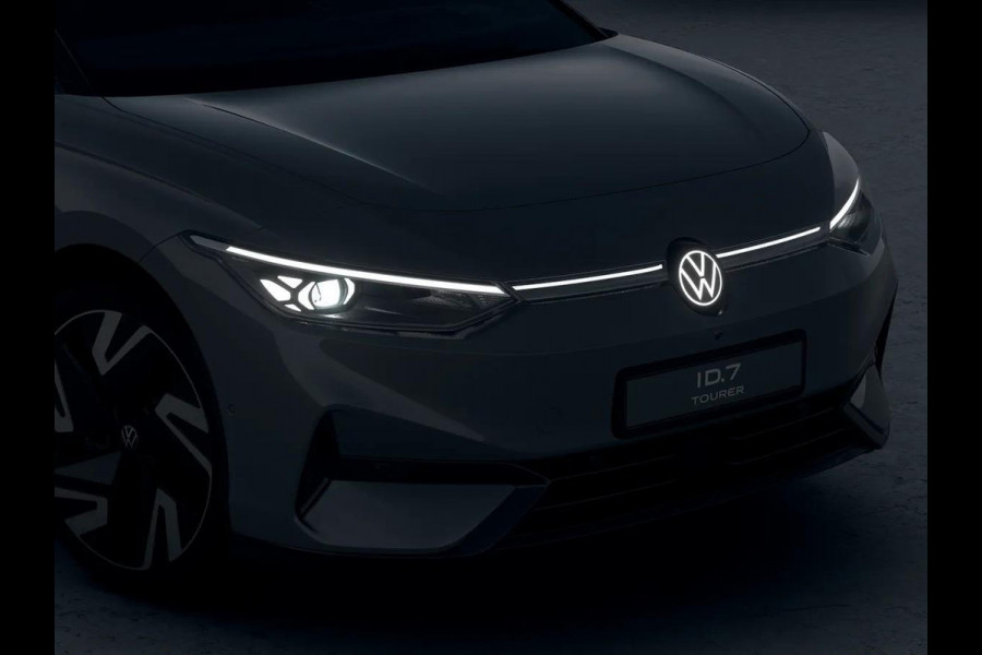 Volkswagen ID.7 Tourer Pro Limited Edition 77 kWh accu 286 PK | Velgen 21" | Trekhaak |  Interieur Pakket Plus | Exterieur Pakket Plus |