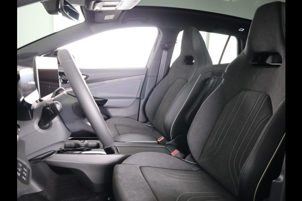 Volkswagen ID.4 Pro Limited Edition Plus 77 kWh accu 286 PK | 21" LM | 360 graden camera | Panoramadak | IQ.Light |