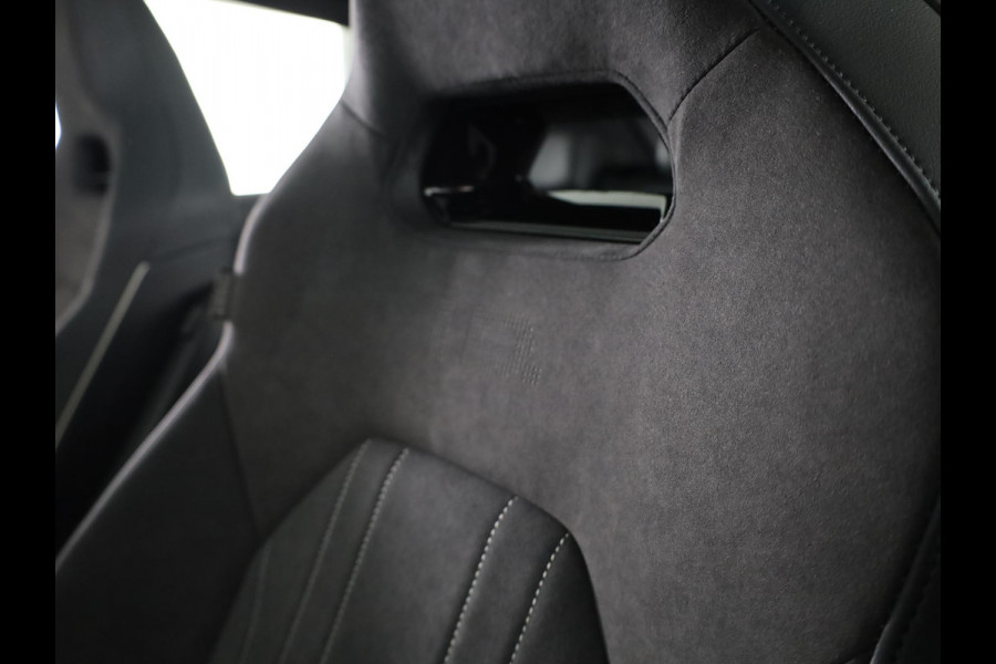 Volkswagen ID.4 Pro Limited Edition Plus 77 kWh accu 286 PK | 21" LM | 360 graden camera | Panoramadak | IQ.Light |
