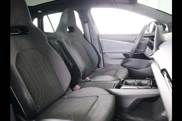 Volkswagen ID.4 Pro Limited Edition Plus 77 kWh accu 286 PK | 21" LM | 360 graden camera | Panoramadak | IQ.Light |