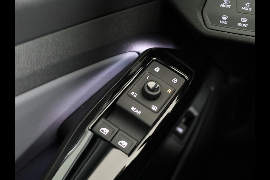 Volkswagen ID.4 Pro Limited Edition Plus 77 kWh accu 286 PK | 21" LM | 360 graden camera | Panoramadak | IQ.Light |