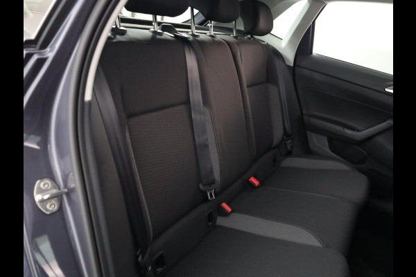 Volkswagen Polo GP Life Edition 1.0 95 pk 5 versn. Hand | 15" LM | Stoelverwarming | Camera |