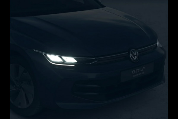 Volkswagen Golf Life Edition 1.5 eHybrid 204 PK | 17 "LM velgen | Stoel & Stuurverwarming | Camera |