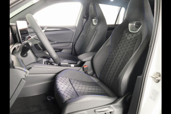 Volkswagen Tiguan R-Line Edition 1.5 eHybrid 150 kW / 204 PK SUV 6 v Panoramadak | Stoelverwarming | Trekhaak