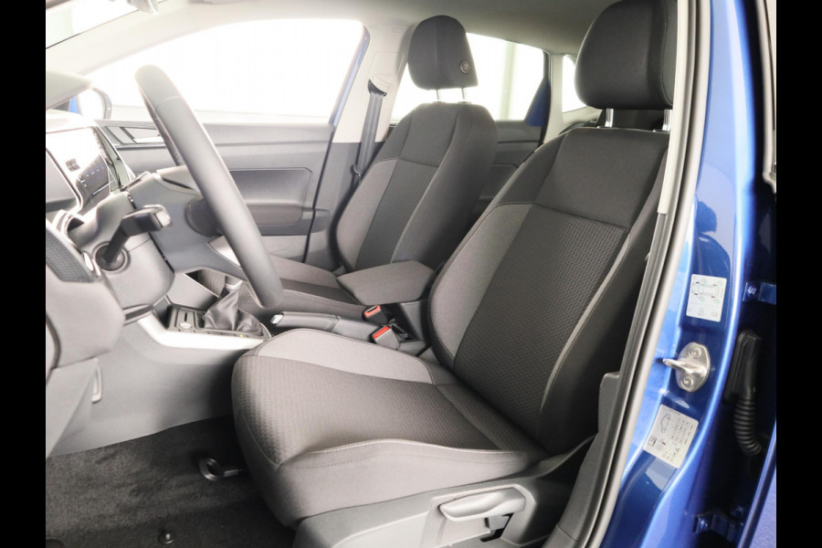 Volkswagen Polo GP Life Edition 1.0 95 pk 5 versn. Hand | 15" LM | Stoelverwarming | Camera |