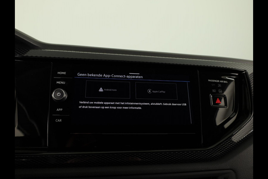 Volkswagen Polo GP Life Edition 1.0 95 pk 5 versn. Hand | 15" LM | Stoelverwarming | Camera |