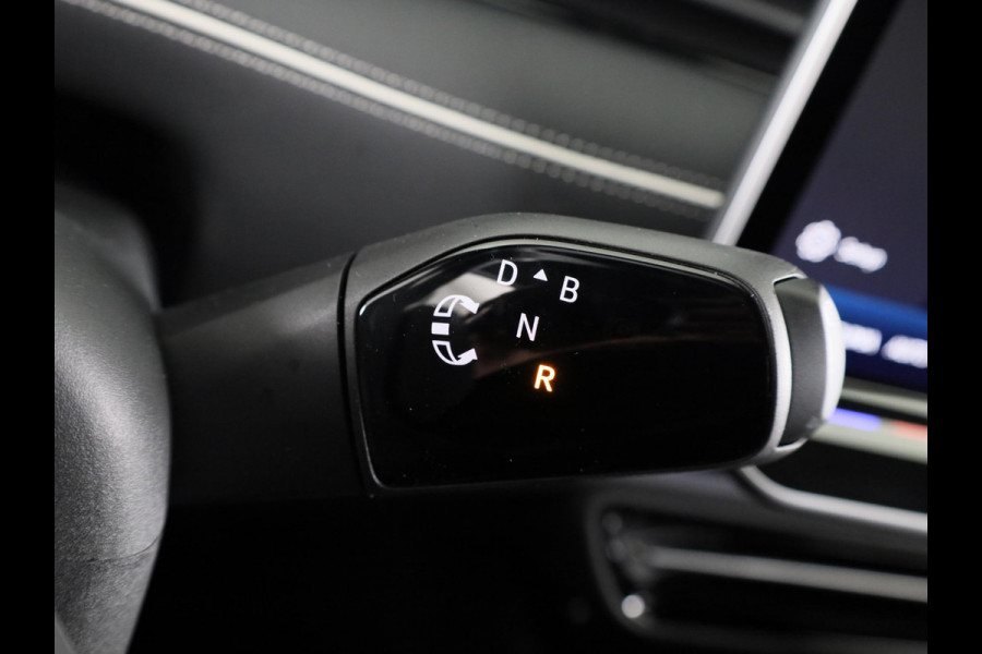 Volkswagen ID.7 Tourer Pro Limited Edition 77 kWh accu 286 PK | Velgen 19" | 360 graden camera | Stoel & Stuurverwarming |