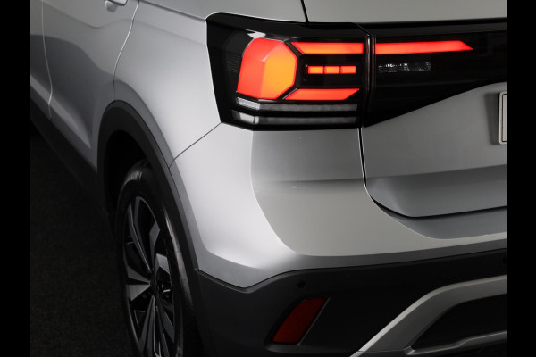 Volkswagen T-Cross Life Edition 1.0 TSI 116 PK DSG | Climatronic | Stoelverwarming | Camera |