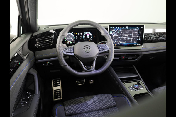 Volkswagen Tiguan R-Line Edition 1.5 eHybrid 204 PK DSG | 20" LM | Black Style | Stoel & stuurverwarming |  Trekhaak |