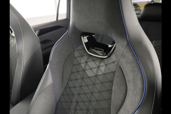 Volkswagen Tiguan R-Line Edition 1.5 eHybrid 204 PK DSG | 20" LM | Black Style | Stoel & stuurverwarming |  Trekhaak |