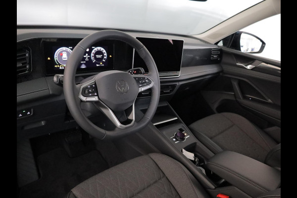 Volkswagen Tiguan Life Edition 1.5 eHybrid 204 PK DSG | 18" LM | Stoel & stuurverwarming | Trekhaak |