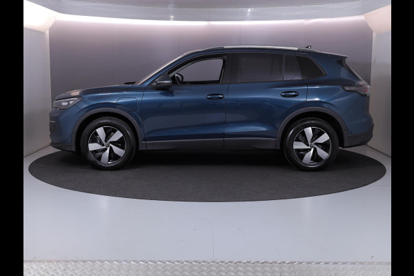 Volkswagen Tiguan Life Edition 1.5 eHybrid 204 PK DSG | 18" LM | Stoel & stuurverwarming | Trekhaak |