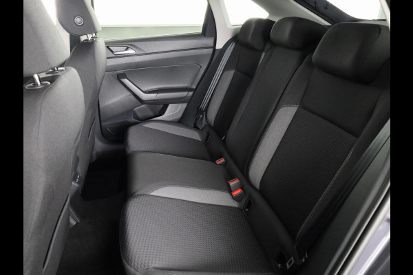 Volkswagen Taigo Life Edition 1.0 95 pk 5 versn. Hand | Climatronic | Stoelverwarming | Camera