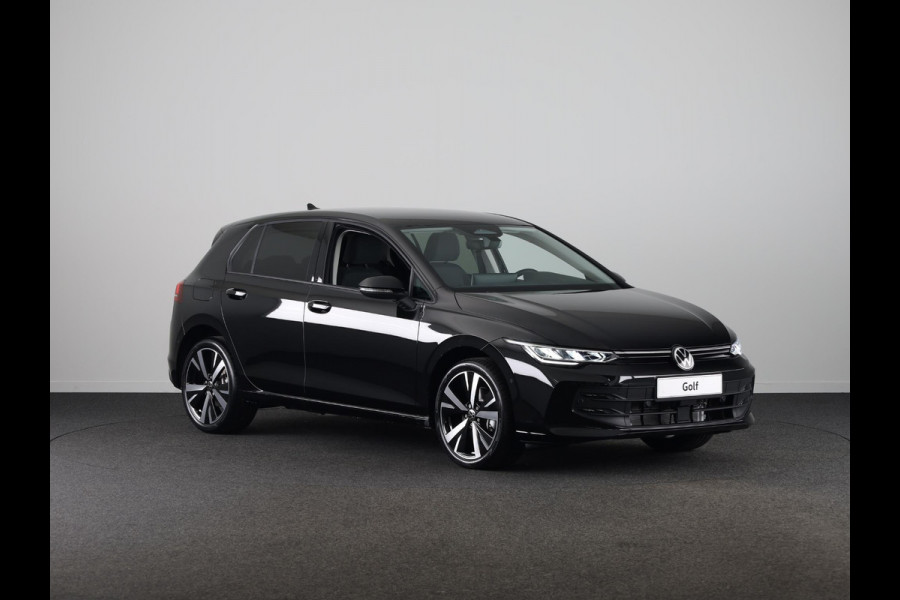 Volkswagen Golf Life Edition 1.5 eHybrid 204 PK | 17 "LM velgen | Stoel & Stuurverwarming | Camera |