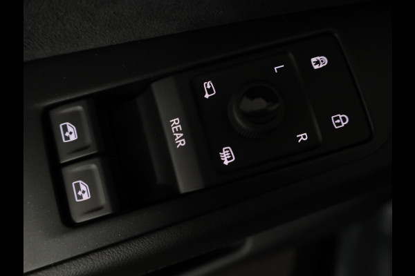 Volkswagen ID.7 Tourer Pro Limited Edition 77 kWh accu 286 PK | Velgen 19" | 360 graden camera | Stoel & Stuurverwarming |