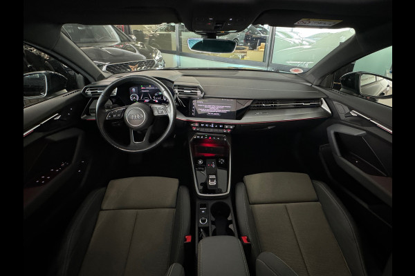 Audi A3 Sportback 40 TFSI e S Line Pano|Keyles|Sfeer|Camera|CarPlay