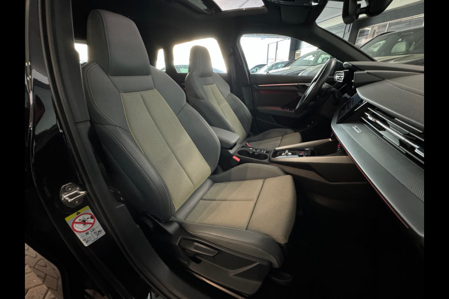 Audi A3 Sportback 40 TFSI e S Line Pano|Keyles|Sfeer|Camera|CarPlay