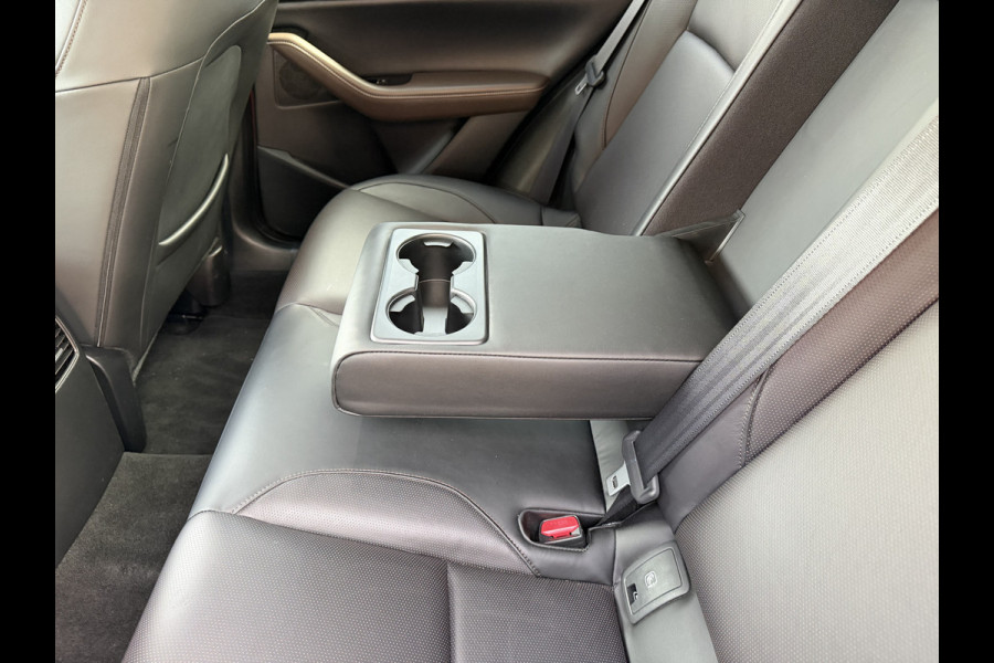 Mazda CX-30 2.0 e-SkyActiv-X M Hybrid Luxury / Trekhaak / Head-Up / Keyless / Leder / Adap. Cruise / Camera