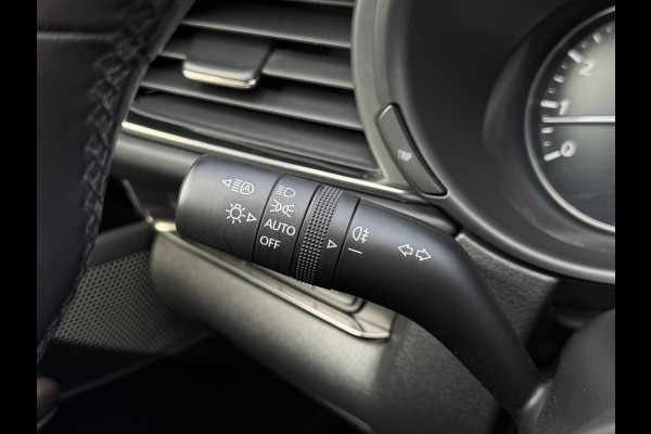 Mazda CX-30 2.0 e-SkyActiv-X M Hybrid Luxury / Trekhaak / Head-Up / Keyless / Leder / Adap. Cruise / Camera