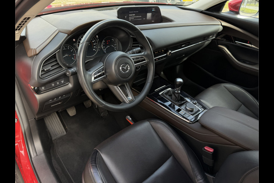 Mazda CX-30 2.0 e-SkyActiv-X M Hybrid Luxury / Trekhaak / Head-Up / Keyless / Leder / Adap. Cruise / Camera