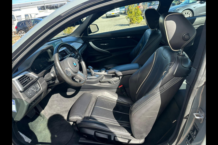 BMW 4 Serie Coupé 420i High Executive