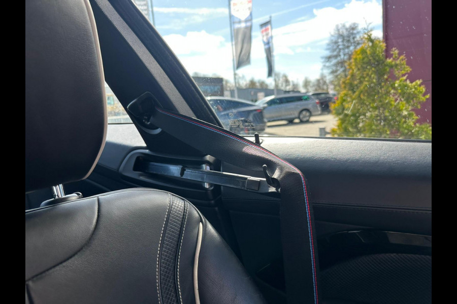 BMW 4 Serie Coupé 420i High Executive