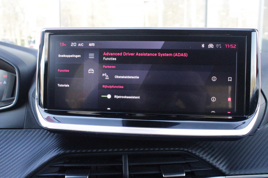 Peugeot 208 1.2 100PK ALLURE | PARKEERSENSOREN VOOR + ACHTER | DRAADLOZE APPLE CARPLAY/ANDROID AUTO | CRUISE CONTROL | DAB+ RADIO | CLIMATE CONTROL | LED KOPLAMPEN | LICHTMETALEN VELGEN 16" |