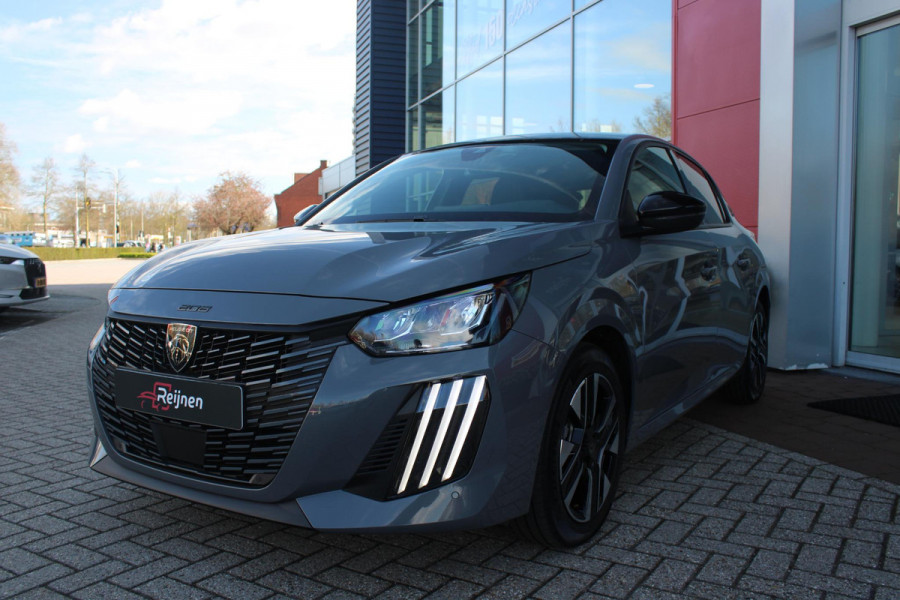Peugeot 208 1.2 100PK ALLURE | PARKEERSENSOREN VOOR + ACHTER | DRAADLOZE APPLE CARPLAY/ANDROID AUTO | CRUISE CONTROL | DAB+ RADIO | CLIMATE CONTROL | LED KOPLAMPEN | LICHTMETALEN VELGEN 16" |