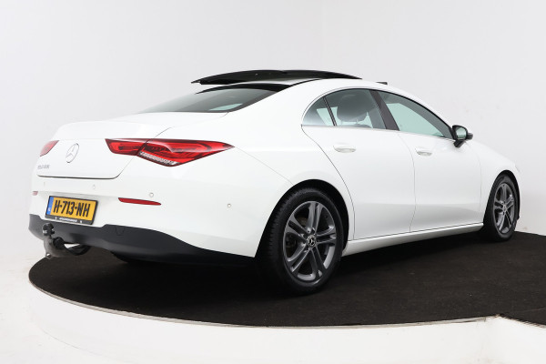 Mercedes-Benz CLA-Klasse 180 Business Solution (PANORAMADAK, TREKHAAK, CAMERA, CRUISE CONTROL, PARKEERSENSOREN)