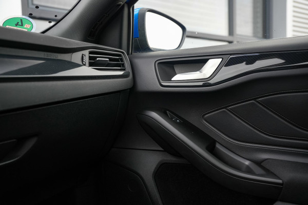 Ford FOCUS Wagon 1.0 EcoBoost Hybrid ST Line