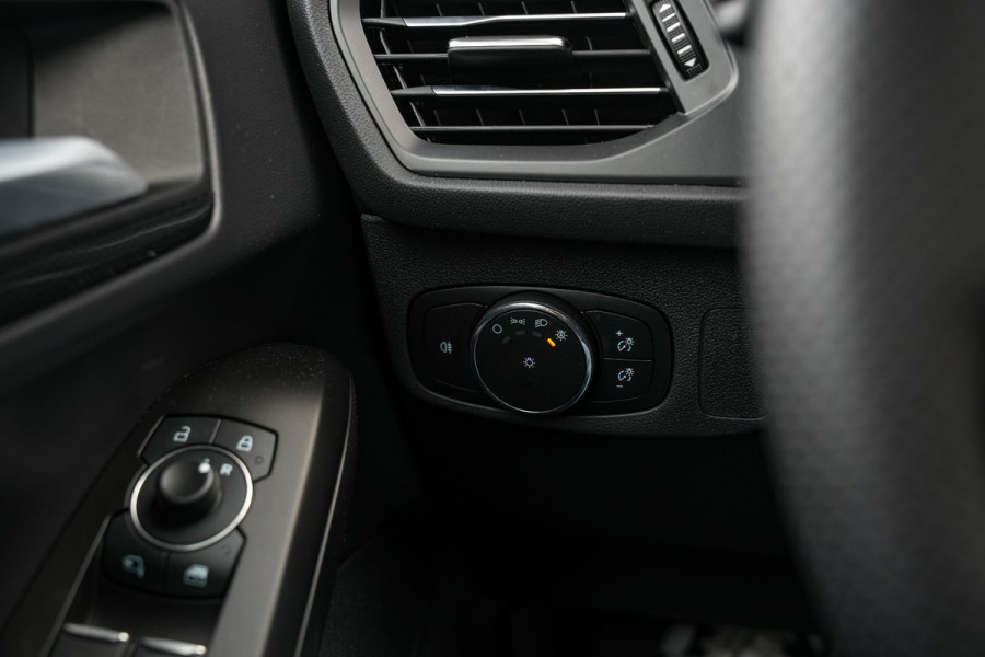 Ford FOCUS Wagon 1.0 EcoBoost Hybrid ST Line