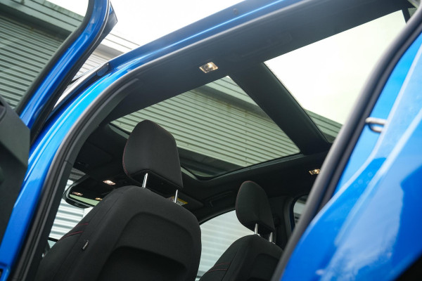 Ford FOCUS Wagon 1.0 EcoBoost Hybrid ST Line