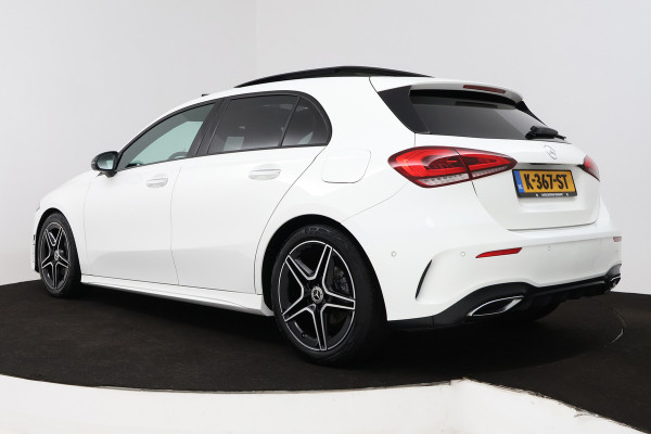 Mercedes-Benz A-Klasse 180 Business Solution AMG (PANORAMADAK, STOELVERWARMING, CAMERA, ELEKTR STOELEN, NAVIGATIE, CRUISE CONTROL)