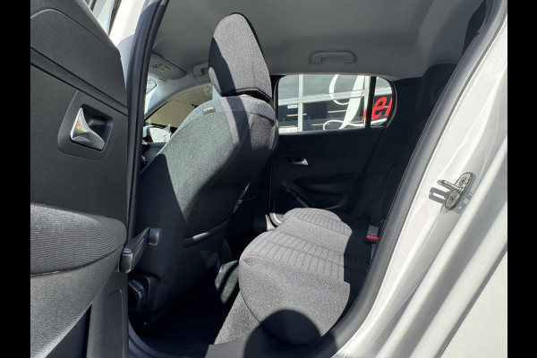 Peugeot 208 1.2 PureTech Active Pack - 45.000 KM - Apple CarPlay / Navigatie I Airco I LED I PDC I Dealer onderhouden