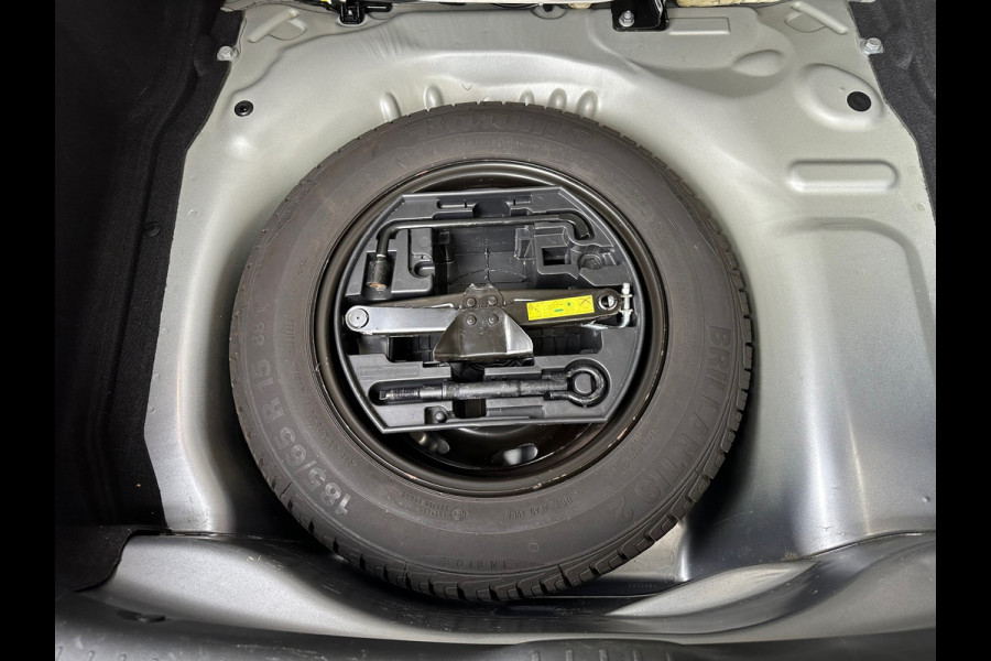 Citroën C4 Cactus 1.2 PureTech Shine Aut Navi Camera Carplay Pano