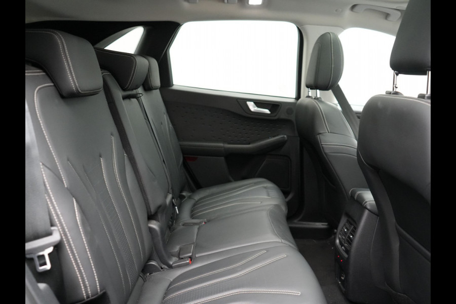 Ford Kuga 2.5 Vignale PHEV 225pk Dealer O.H | Panodak | Head Up | Bang & Olufsen Sound | Adaptive Cruise | 360 Camera | Lederen Sportstoelen Memory & Verwarmd | Keyless | Pilot Assist | Blis | Apple Carplay | Navigatie | Virtual | DAB  Plug In Hybrid |