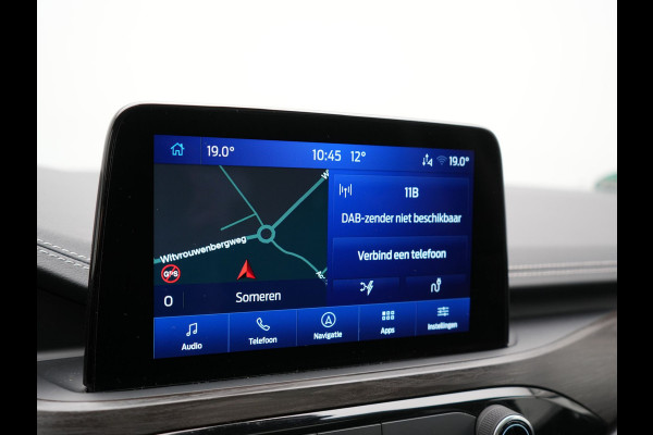 Ford Kuga 2.5 Vignale PHEV 225pk Dealer O.H | Panodak | Head Up | Bang & Olufsen Sound | Adaptive Cruise | 360 Camera | Lederen Sportstoelen Memory & Verwarmd | Keyless | Pilot Assist | Blis | Apple Carplay | Navigatie | Virtual | DAB  Plug In Hybrid |