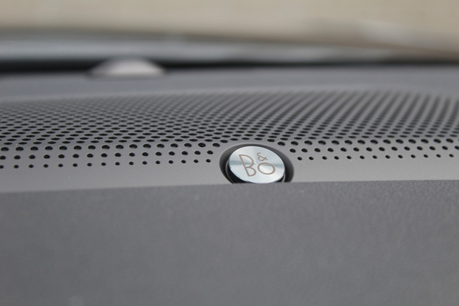 Ford Kuga 2.5 PHEV ST-Line X | Trekhaak | AGR | Panoramadak | B&O | BLIS | Head-up