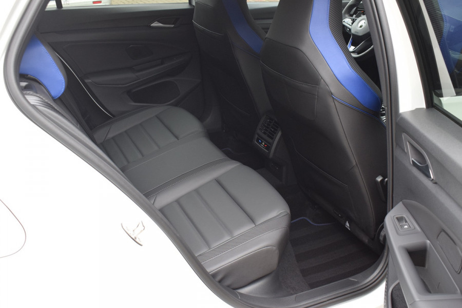 Volkswagen Golf R Performance 2.0 TSI 333pk 4-Motion | Origineel NL | Akrapovič