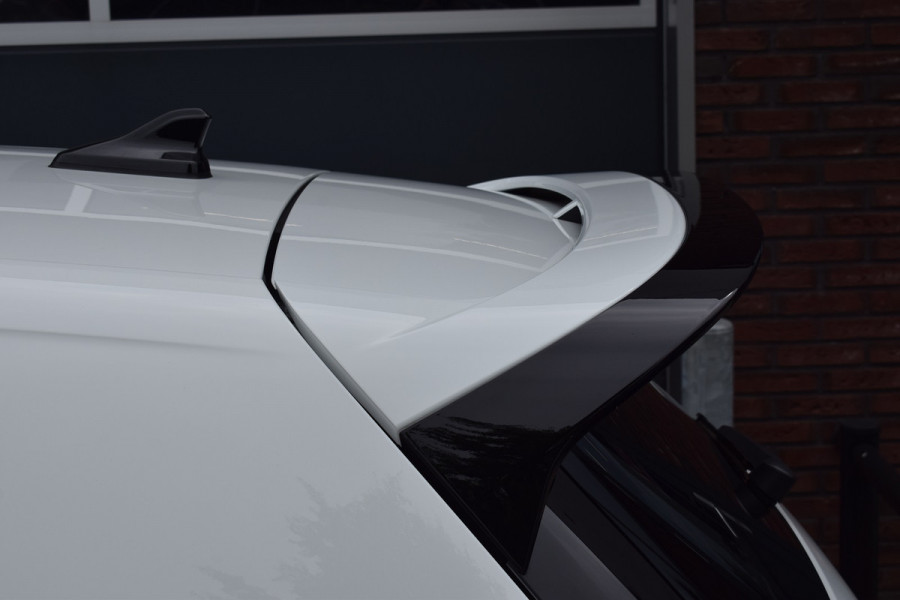 Volkswagen Golf R Performance 2.0 TSI 333pk 4-Motion | Origineel NL | Akrapovič