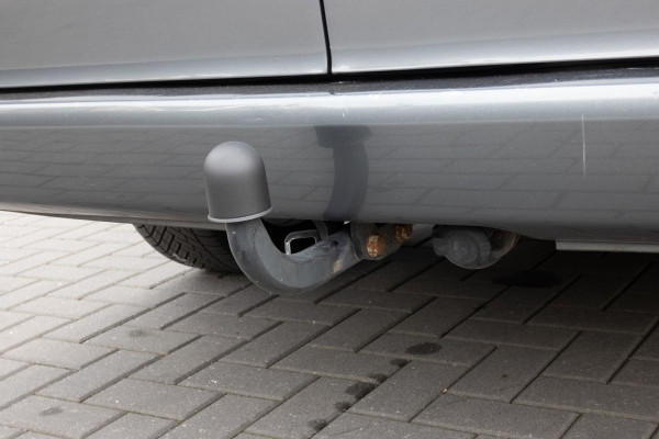 Mercedes-Benz Vito | ADAPTIEVE CRUISE CONTROL | CAMERA | TREKHAAK | STOELVERWARMING | DUBBELE SCHUIFDEUR