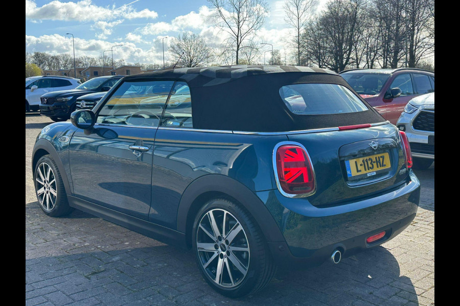 MINI Cabrio 1.5 Cooper Sidewalk Edition Camera | Lederen Bekleding | Navigatie | Harman Kardon | 52.000 Km | Automaat | Full Options.