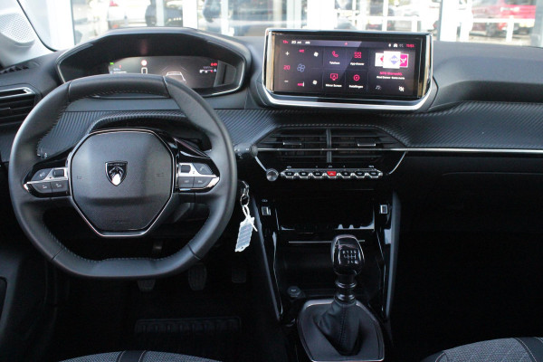 Peugeot 208 1.2 100PK ALLURE | PARKEERSENSOREN VOOR + ACHTER | DRAADLOZE APPLE CARPLAY/ANDROID AUTO | CRUISE CONTROL | DAB+ RADIO | CLIMATE CONTROL | LED KOPLAMPEN | LICHTMETALEN VELGEN 16" |