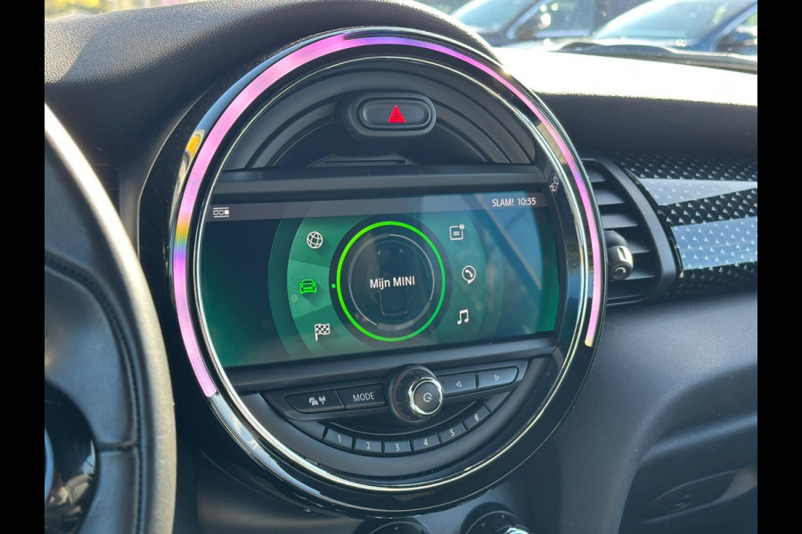MINI Cabrio 1.5 Cooper Sidewalk Edition Camera | Lederen Bekleding | Navigatie | Harman Kardon | 52.000 Km | Automaat | Full Options.