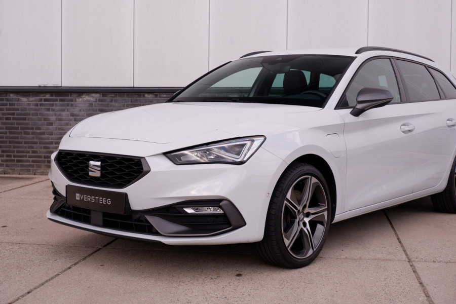 Seat Leon Sportstourer 1.4 TSI eHybrid PHEV FR Business Intense | LED | Virtual Cockpit | Memory | Navi | Camera | Carplay | ACC | Sfeerverlichting